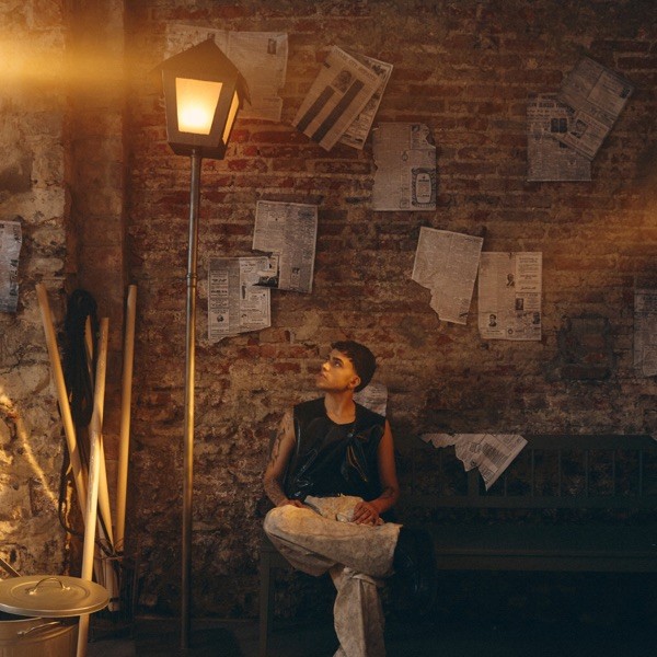 NOTTE FONDA - AKA 7EVEN