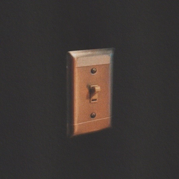 LIGHT SWITCH - CHARLIE PUTH