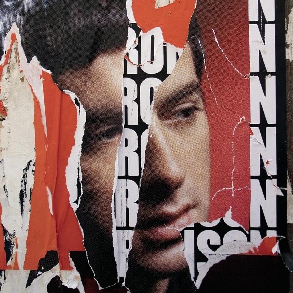 VALERIE - MARK RONSON FEAT. AMY WINEHOUSE